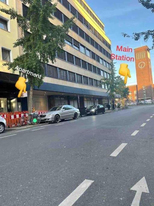 Zentrale Wohnung Direkt Am Hauptbahnhof - Bismarck Düsseldorf Exteriör bild