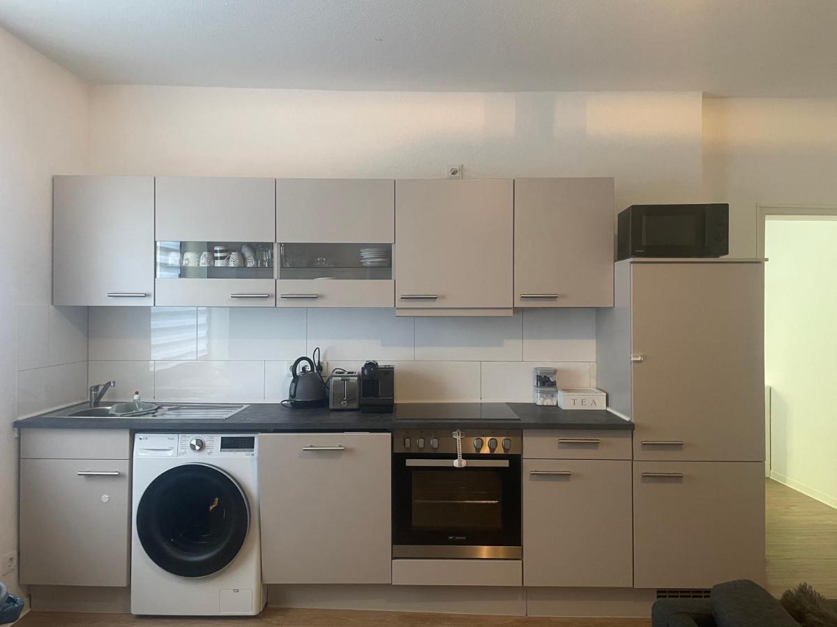 Zentrale Wohnung Direkt Am Hauptbahnhof - Bismarck Düsseldorf Exteriör bild