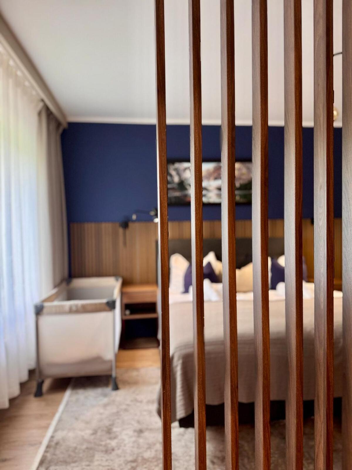 Zentrale Wohnung Direkt Am Hauptbahnhof - Bismarck Düsseldorf Exteriör bild